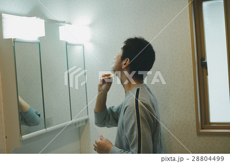 middle-aged and older person middle-aged and older person 28804499