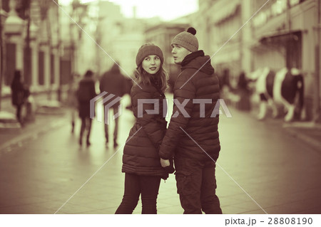 lovers hug photos in vintage hipster toning 28808190