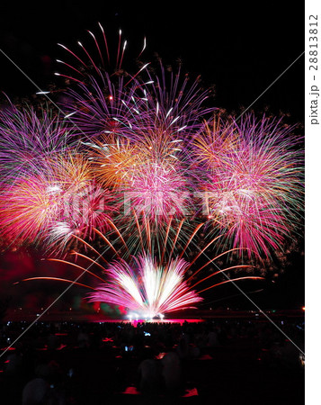 8月三重　四日市花火大会 28813812