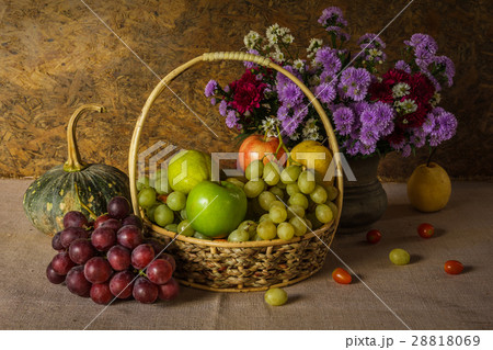 Still life with Fruits. Still life with Fruits. 28818069