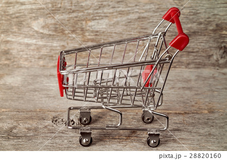 Empty supermarket shopping cart Empty supermarket shopping cart 28820160