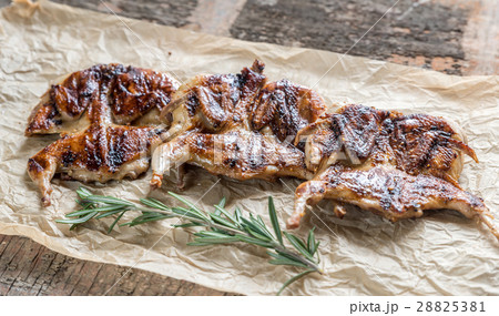 Grilled quails Grilled quails 28825381