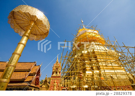 Gold temple of Thailand Gold temple of Thailand 28829378