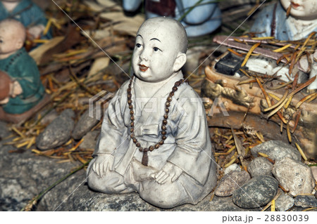 Buddha sculpture Buddha sculpture 28830039
