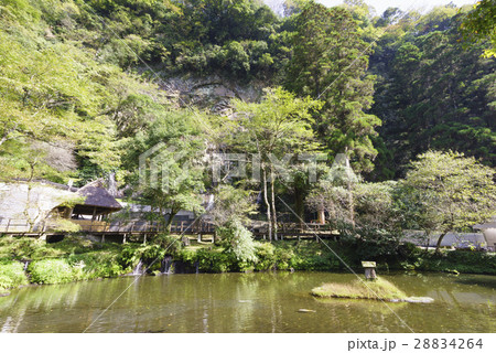 自然の造形美が生み出す神々しい風景,宮崎県高千穂峡の玉垂れの滝と月形,おのころ島スピリチュアルスポッ 自然の造形美が生み出す神々しい風景,宮崎県高千穂峡の玉垂れの滝と月形,おのころ島スピリチュアルスポッ 28834264