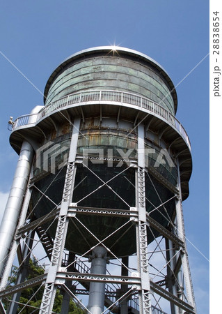 初夏の前橋市浄水場配水塔 28838654