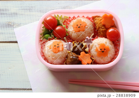 桜のお弁当 28838909