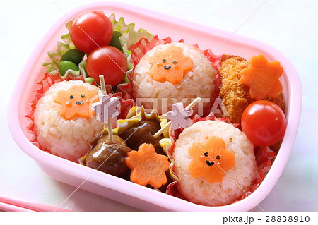 桜のお弁当 28838910