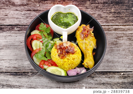 Muslim yellow jasmine rice with chicken,Halal food Muslim yellow jasmine rice with chicken,Halal food 28839738