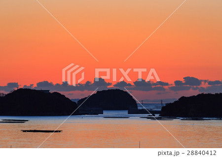 虫明の迫門（せと）の曙 -日本の朝日百選- 28840412