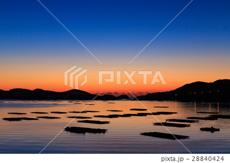 虫明の迫門（せと）の曙 -日本の朝日百選- 28840424