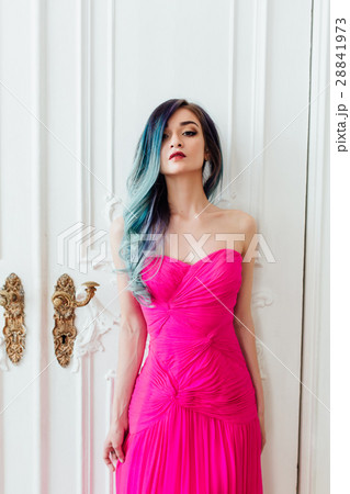 Fashion portrait of gorgeous girl with blue dyed 28841973