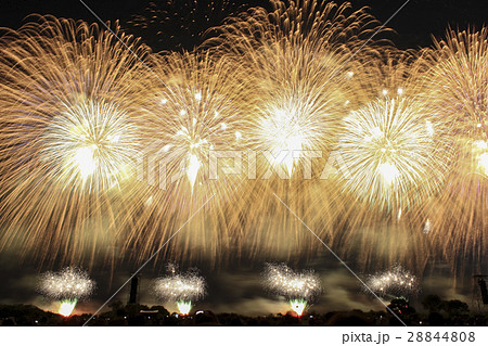 酒田花火ショー グランドフィナーレ Sakata Fireworks Show 酒田花火ショー グランドフィナーレ Sakata Fireworks Show 28844808