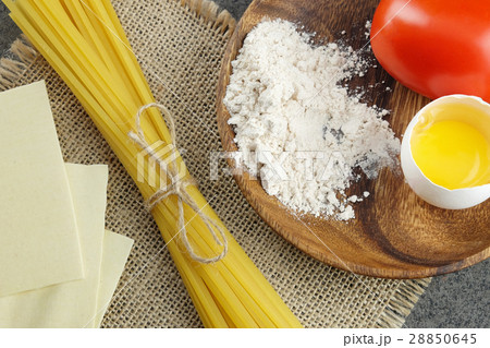 Basic ingredients for preparing Italian pasta. 28850645