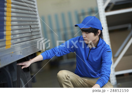 運送業 28852150