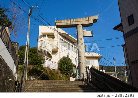 長崎県 山王神社一本柱鳥居の写真素材
