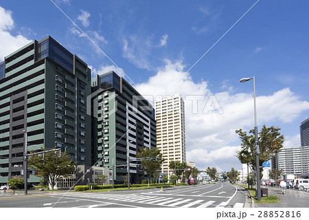 在来線で利用されるJR熊本駅東口白川口駅舎駅前市電街並み街角スナップ 28852816