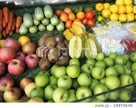 カラフルなトロピカルフルーツ 28859646