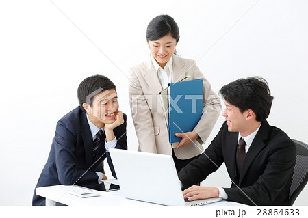 ビジネスチーム　イメージ 28864633