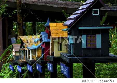 丸太小屋 ログキャビン 服飾品 28866453