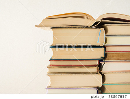 本 読書 小説 書籍 出版物 積読 図書 本 読書 小説 書籍 出版物 積読 図書 28867657