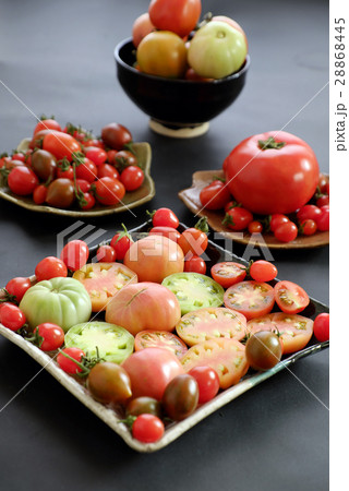 Collect of tomatoes, cheap food anticancer Collect of tomatoes, cheap food anticancer 28868445