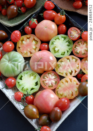 Collect of tomatoes, cheap food anticancer Collect of tomatoes, cheap food anticancer 28868452