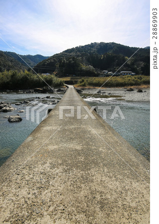 高知県四万十町　向弘瀬沈下橋 28869903