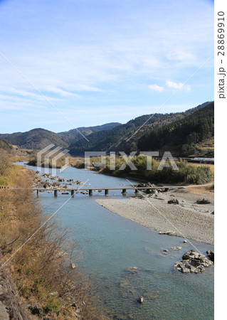 高知県四万十町 向弘瀬沈下橋 高知県四万十町 向弘瀬沈下橋 28869910