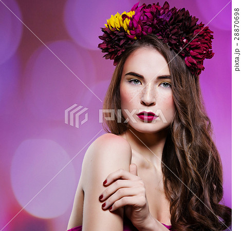 Beautiful girl with flowers on head Beautiful girl with flowers on head 28870698