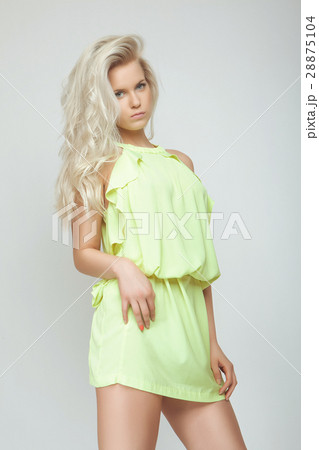 attractive fashion blond girl with blue eyes 28875104