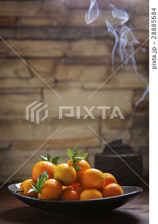 オレンジ色 オレンジ 橙 28885684