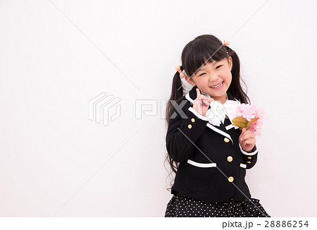 入学式イメージ　女の子 28886254