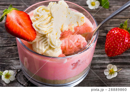 Strawberry Cheesecake Mousse Cup Strawberry Cheesecake Mousse Cup 28889860
