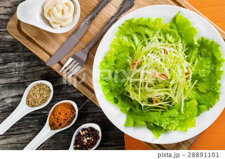 Waldorf Salad with walnuts, green apple and celery 28891101