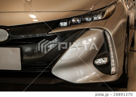 地球に優しい EV & ハイブリッドカー 28891370