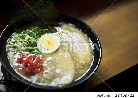 ラーメン ラーメン 28893722