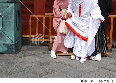 浅草神社の新郎新婦 28895813