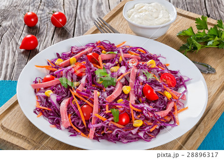 red cabbage salad  28896317