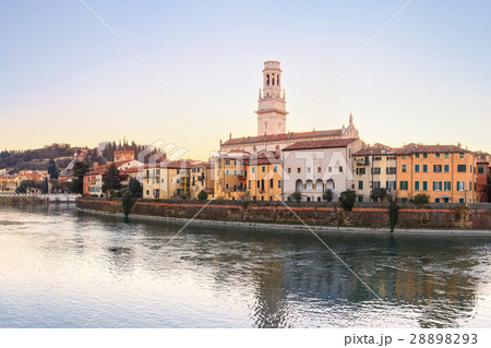 Old Verona town, view on river 28898293