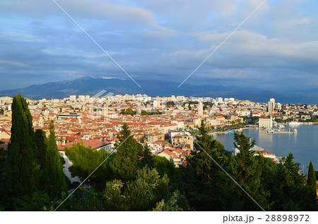 スプリット 28898972