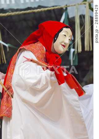 高千穂夜神楽 うずめの舞 28899429