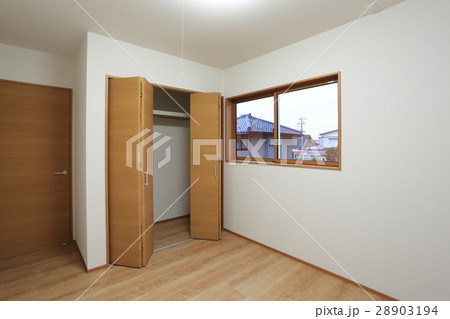 モデルハウスの2階洋室（子供部屋） 28903194