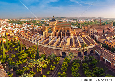 Panorama of Mezquita in Cordoba, Spain 28904474