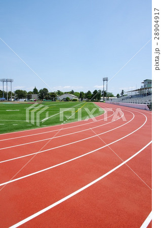スタジアム／陸上競技場のトラック 28904917