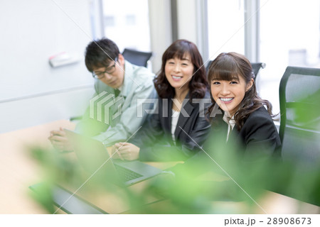 ビジネスシーン ビジネスシーン 28908673