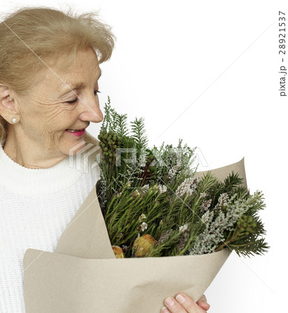 Woman Smiling Happiness Flower Bouquet Portrait Concept Woman Smiling Happiness Flower Bouquet Portrait Concept 28921537