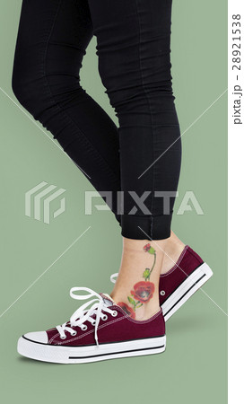 Ankle Flowers Tattoo Women Concept Ankle Flowers Tattoo Women Concept 28921538