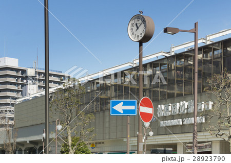 駅前風景　松原団地駅 28923790