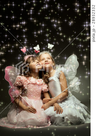 little girl 28932332